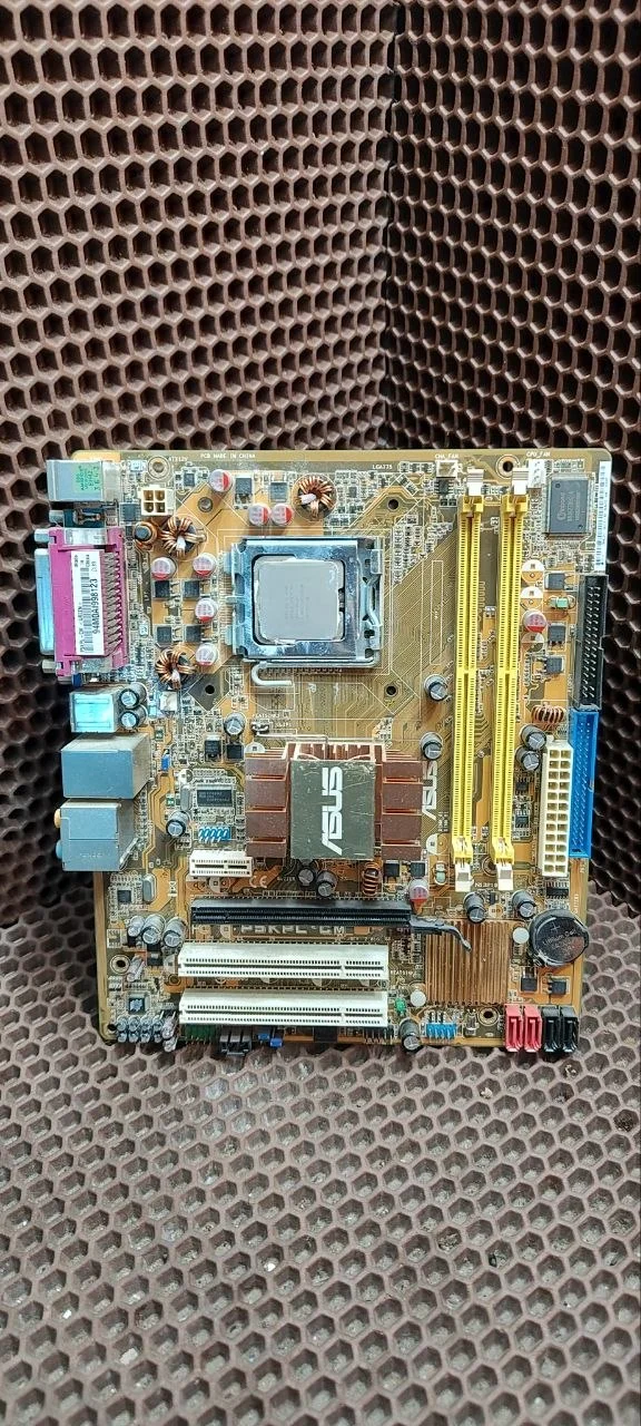 Материнская плата 775 ddr2 - изображение 1