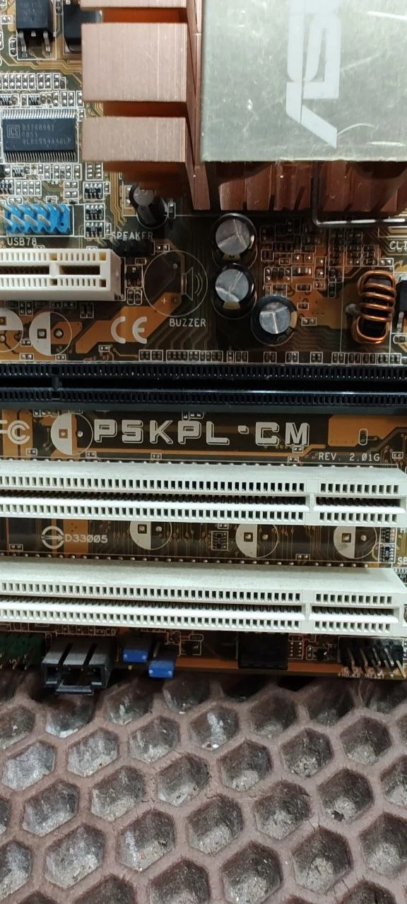 Материнская плата 775 ddr2 - миниатюра 2