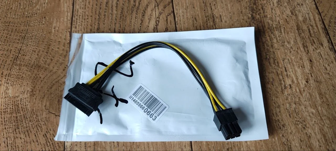 Переходник SATA - 6pin - изображение 1