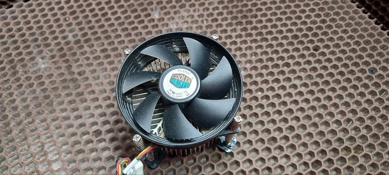 Кулер для процессора Cooler Master Silence CM12V - миниатюра 3