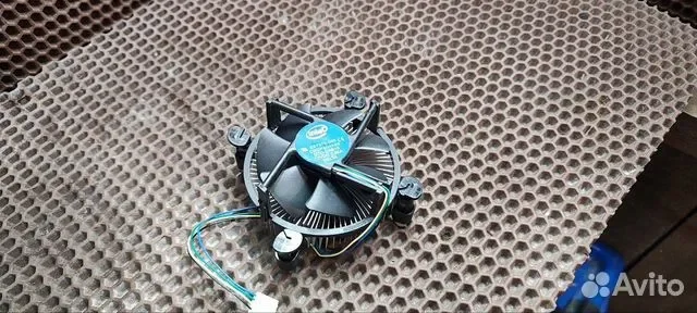 Кулер для процессора Intel (E97379-003) - изображение 1