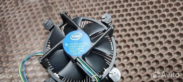 Кулер для процессора Intel (E97379-003) - миниатюра 2