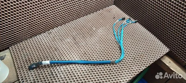 Кабель SAS, SATA - изображение 1