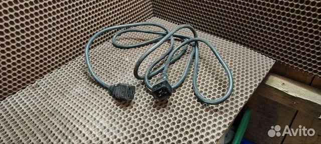 Кабель питания IEC 60320 C19 — C20 - изображение 1