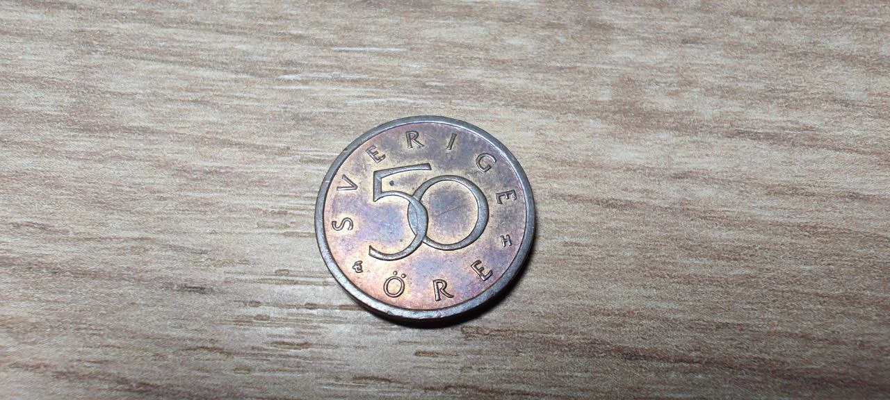 Монета Швеция старая 50 ЭРЕ - изображение 1