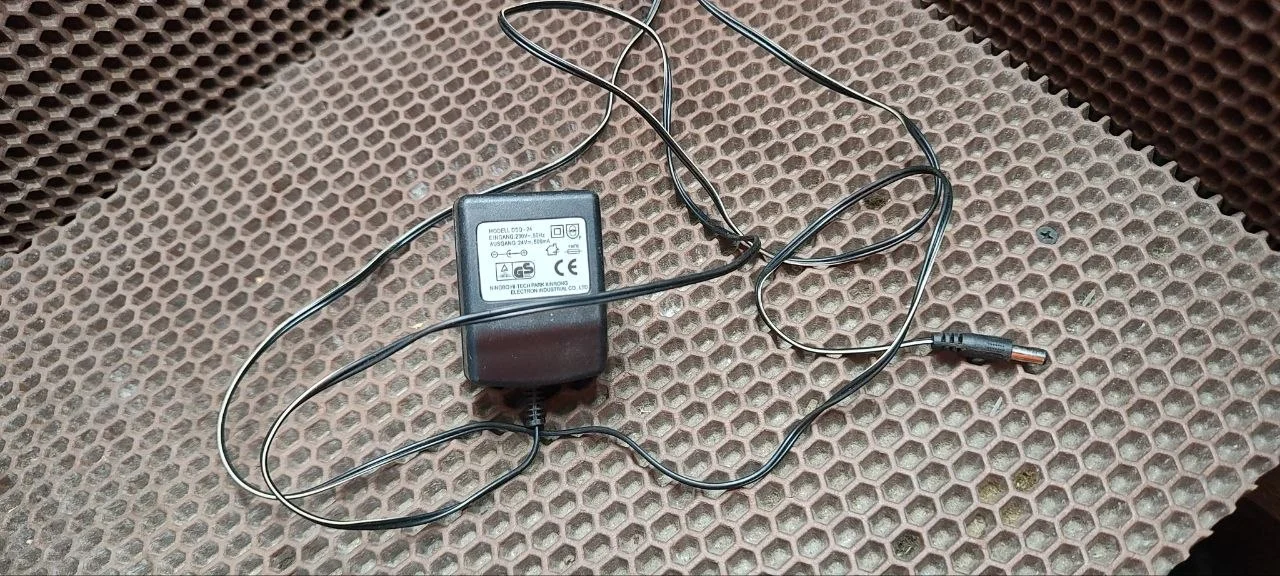 Блок питания 24V 500mA (Адаптер питания DSQ-24) - изображение 1