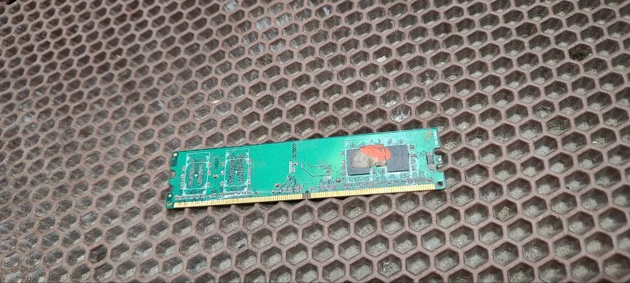 Оперативная память DDR3 Transcend (чипы TQ124PHF8) - изображение 1