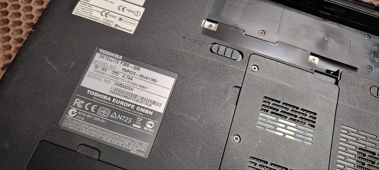 Ноутбук Toshiba Satellite P300-20B - миниатюра 3