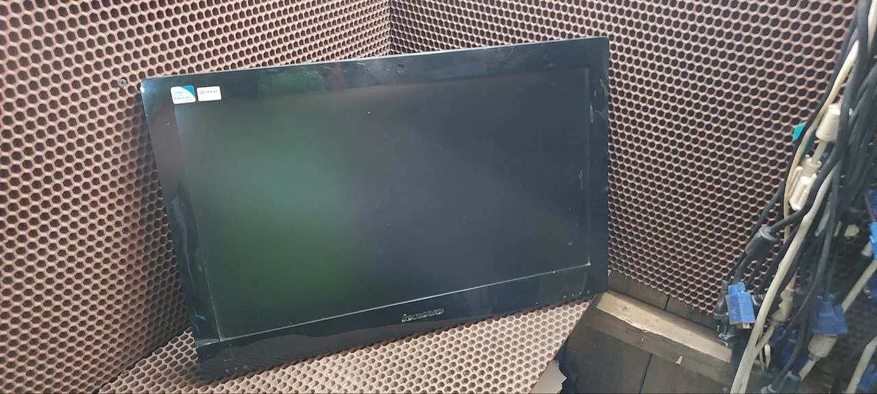 Моноблок Lenovo C440 (Machine Type: 10104)