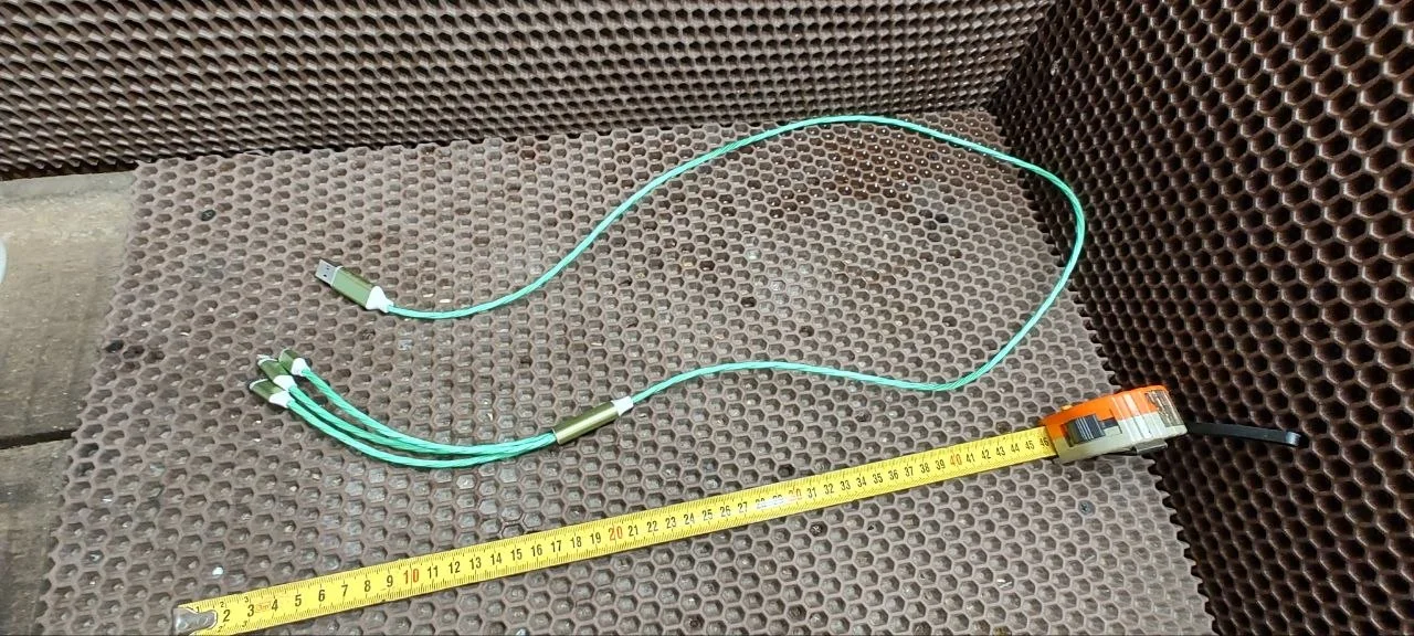 Кабель зарядный 3-в-1 USB Lightning Type-C