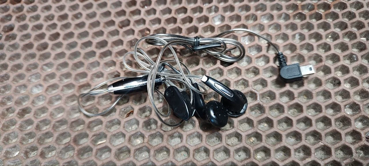Наушники Hands-free Mini USB - изображение 1