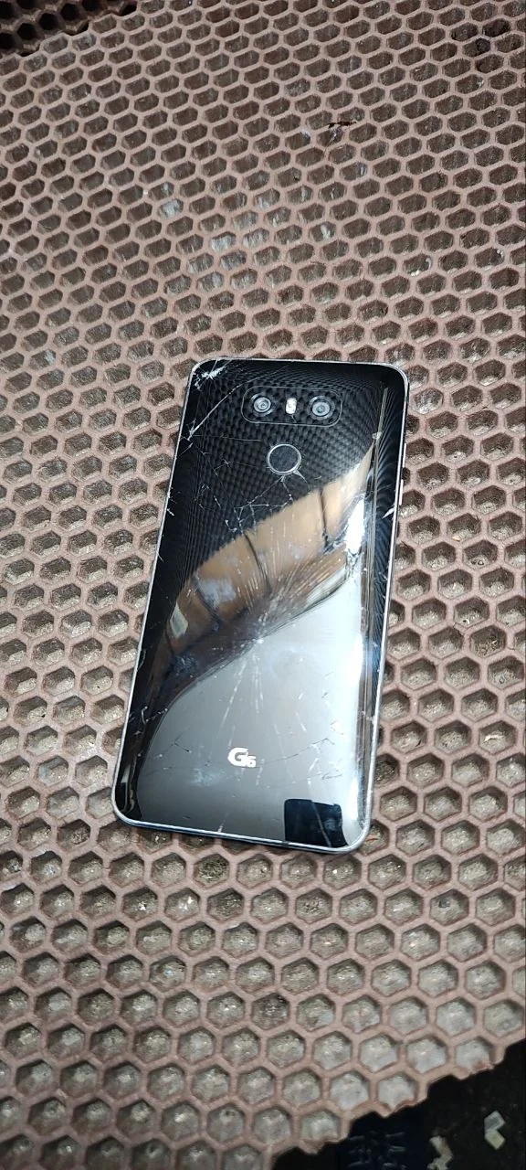LG G6, 4/128 ГБ - миниатюра 2