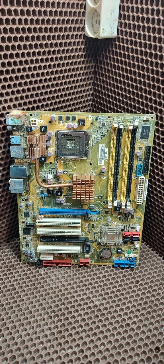 Материнская плата asus P5K (Rev. 1.02G) - изображение 1