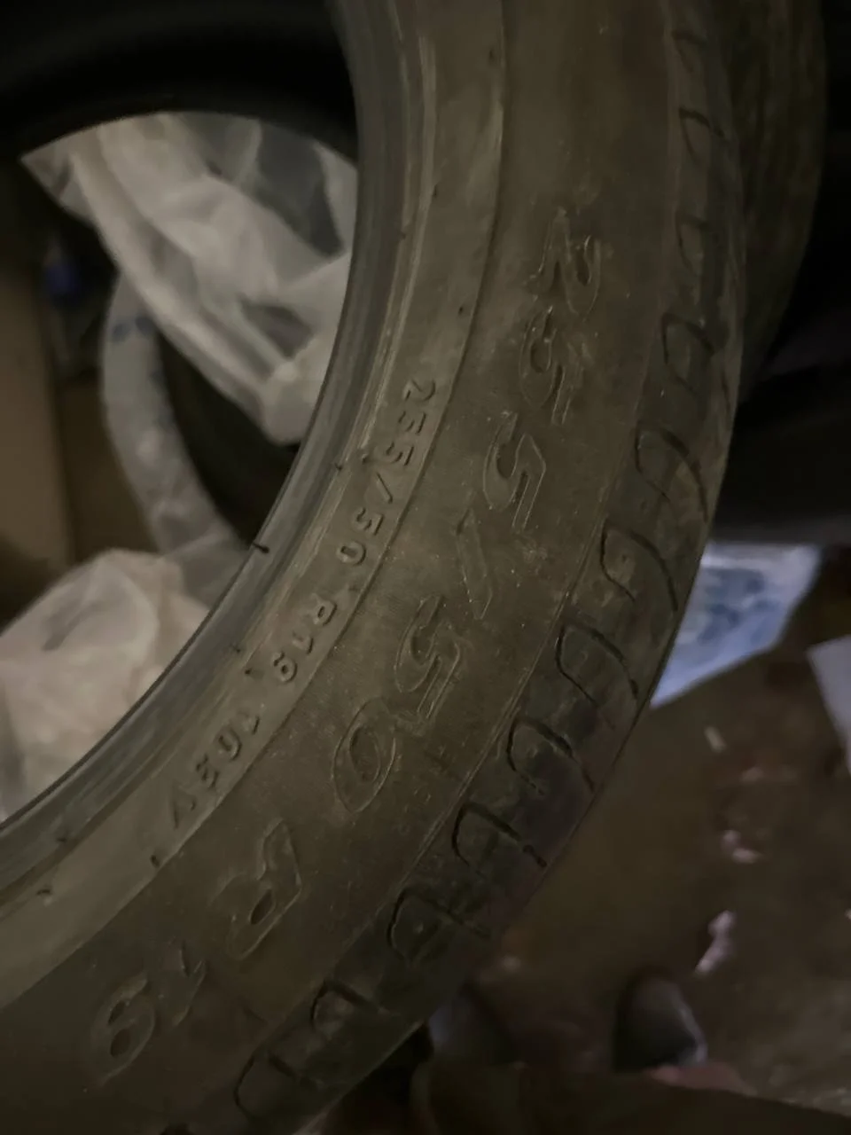 Продам шины Pirelli Б/У - изображение 1