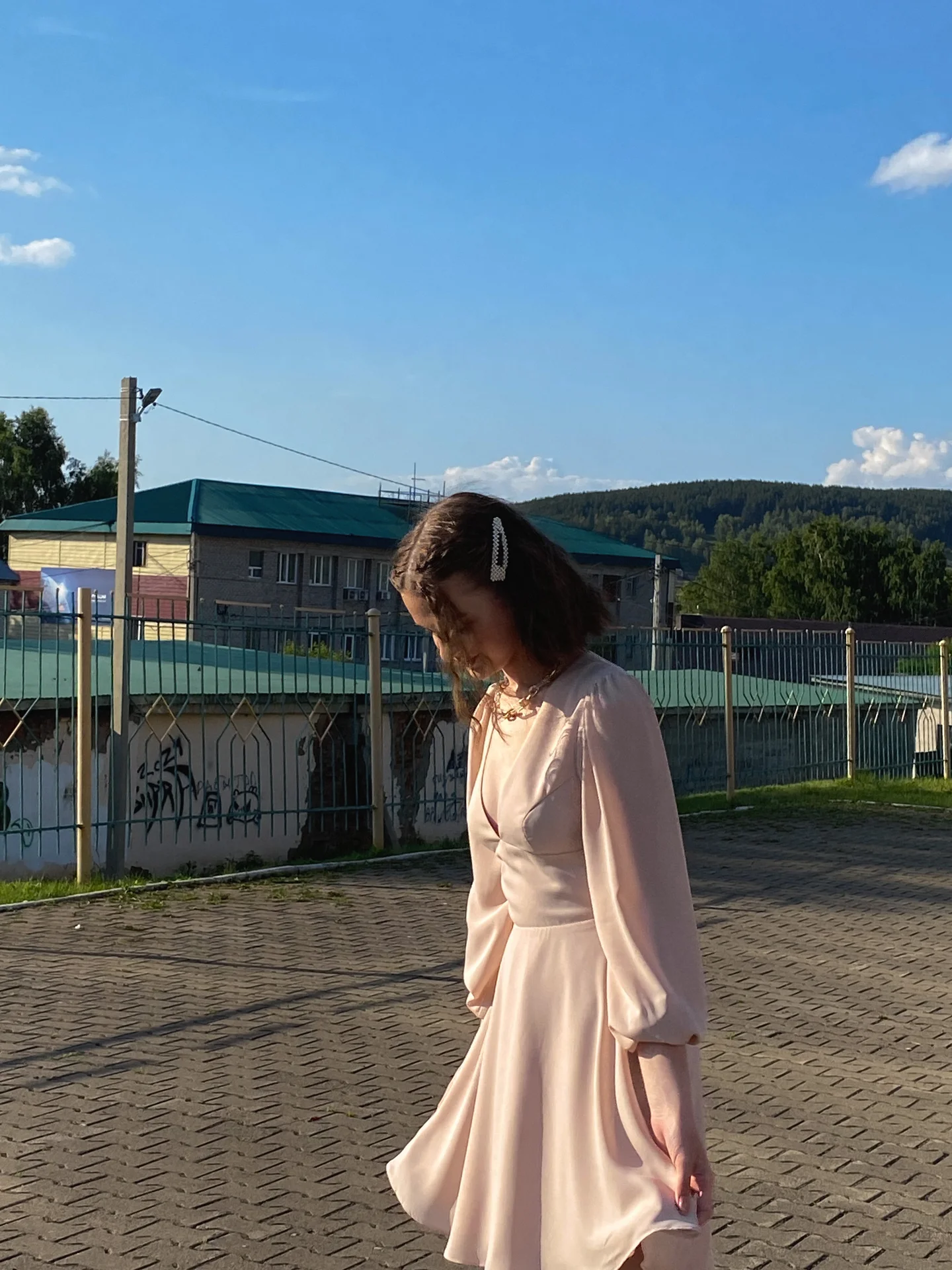 Платье вечернее - миниатюра 3