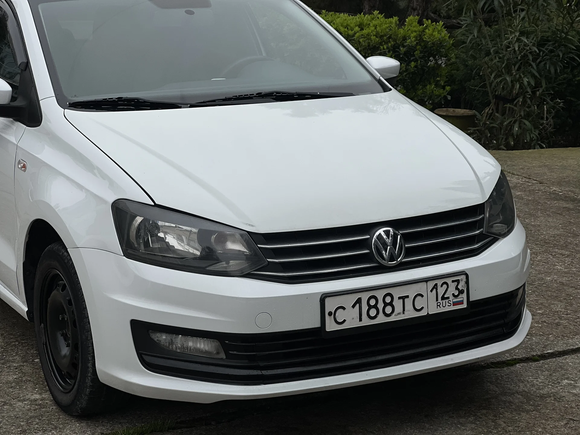 Volkswagen Polo 2017 - изображение 1