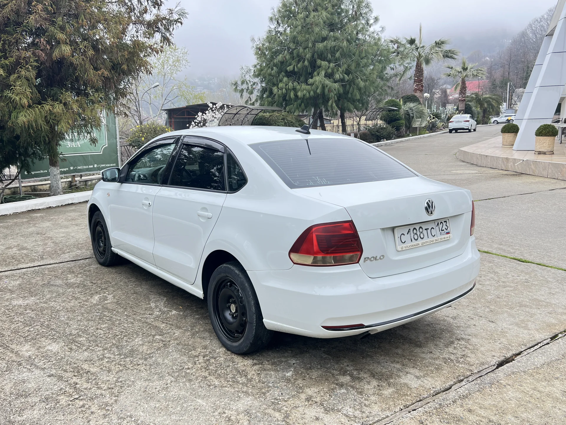 Volkswagen Polo 2017 - миниатюра 6