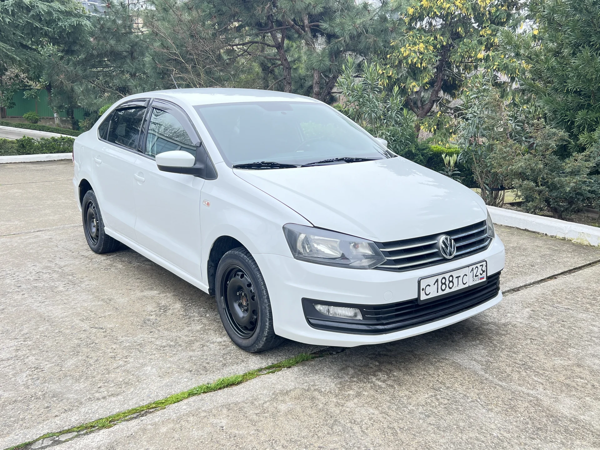 Volkswagen Polo 2017 - миниатюра 8