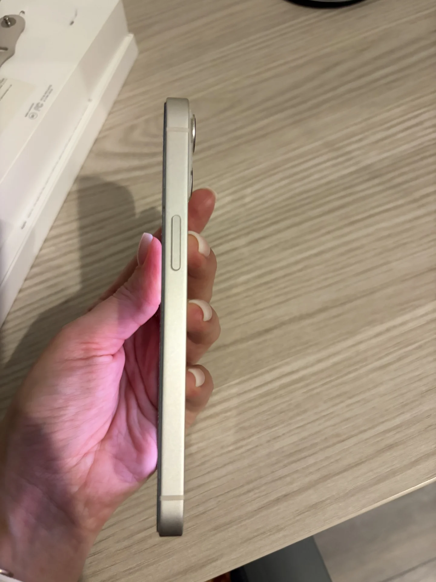IPHONE 13, 128 ГБ, SIM + eSIM - миниатюра 4