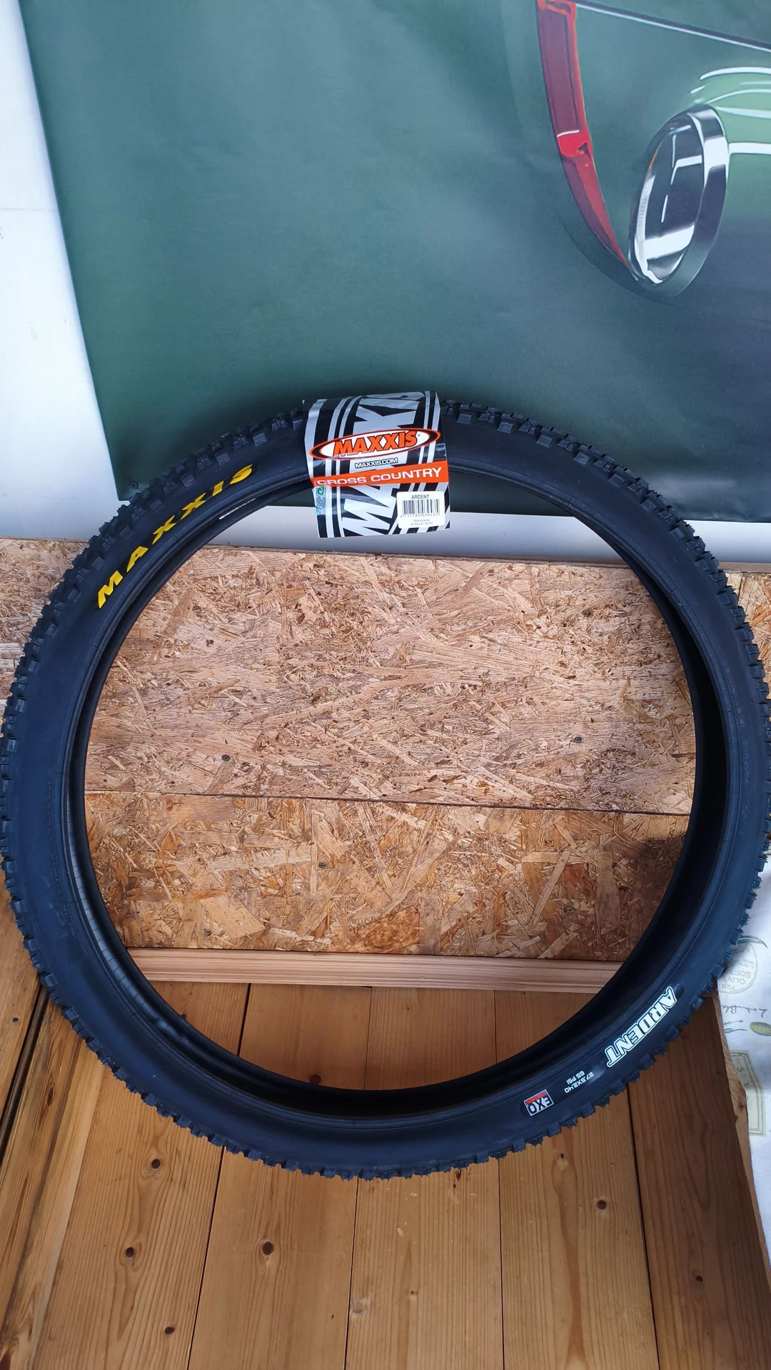 Покрышка Maxxis Ardent EXO, 27.5*2.4" - изображение 1