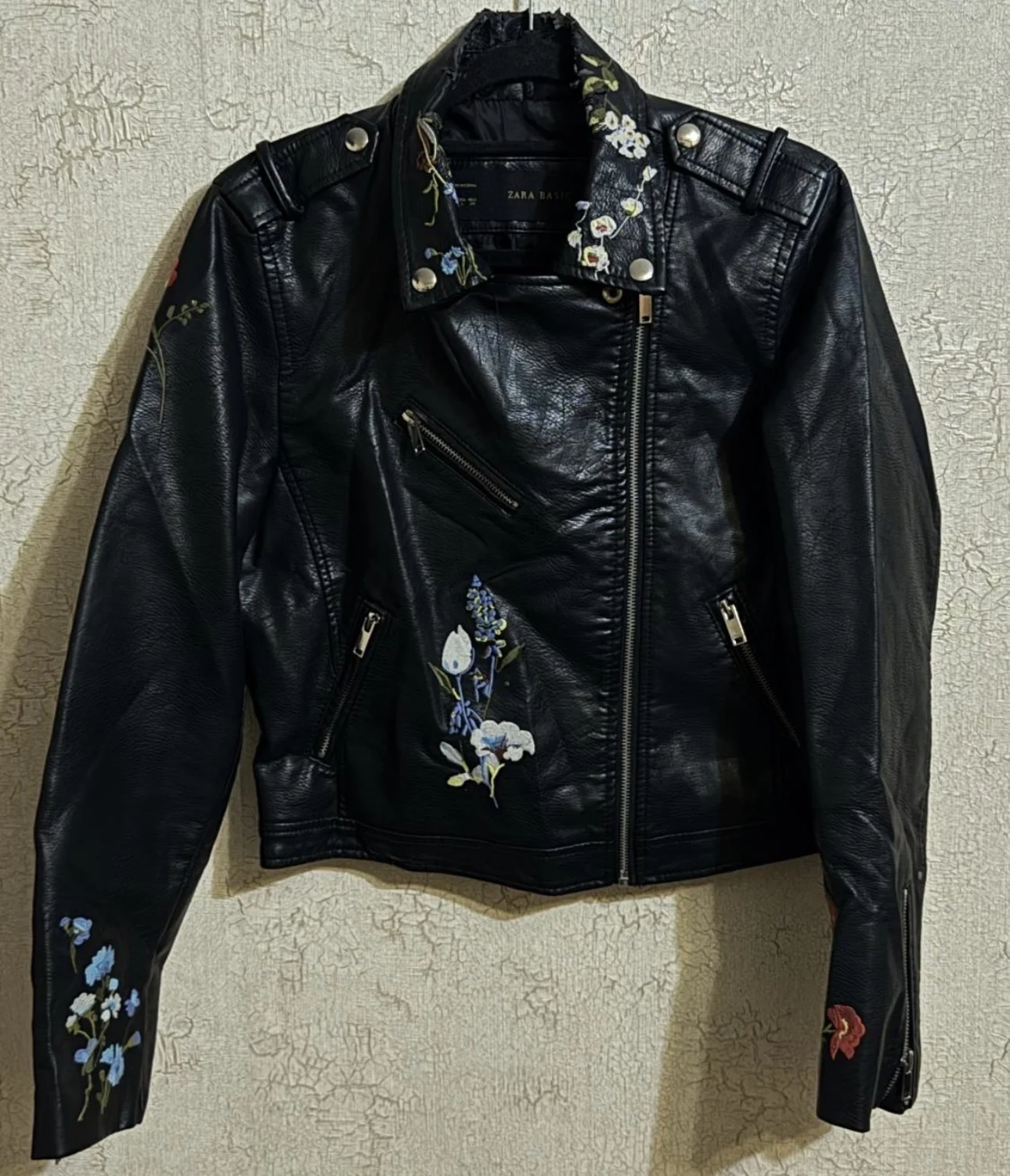 женская кожанная куртка косуха zara - миниатюра 2
