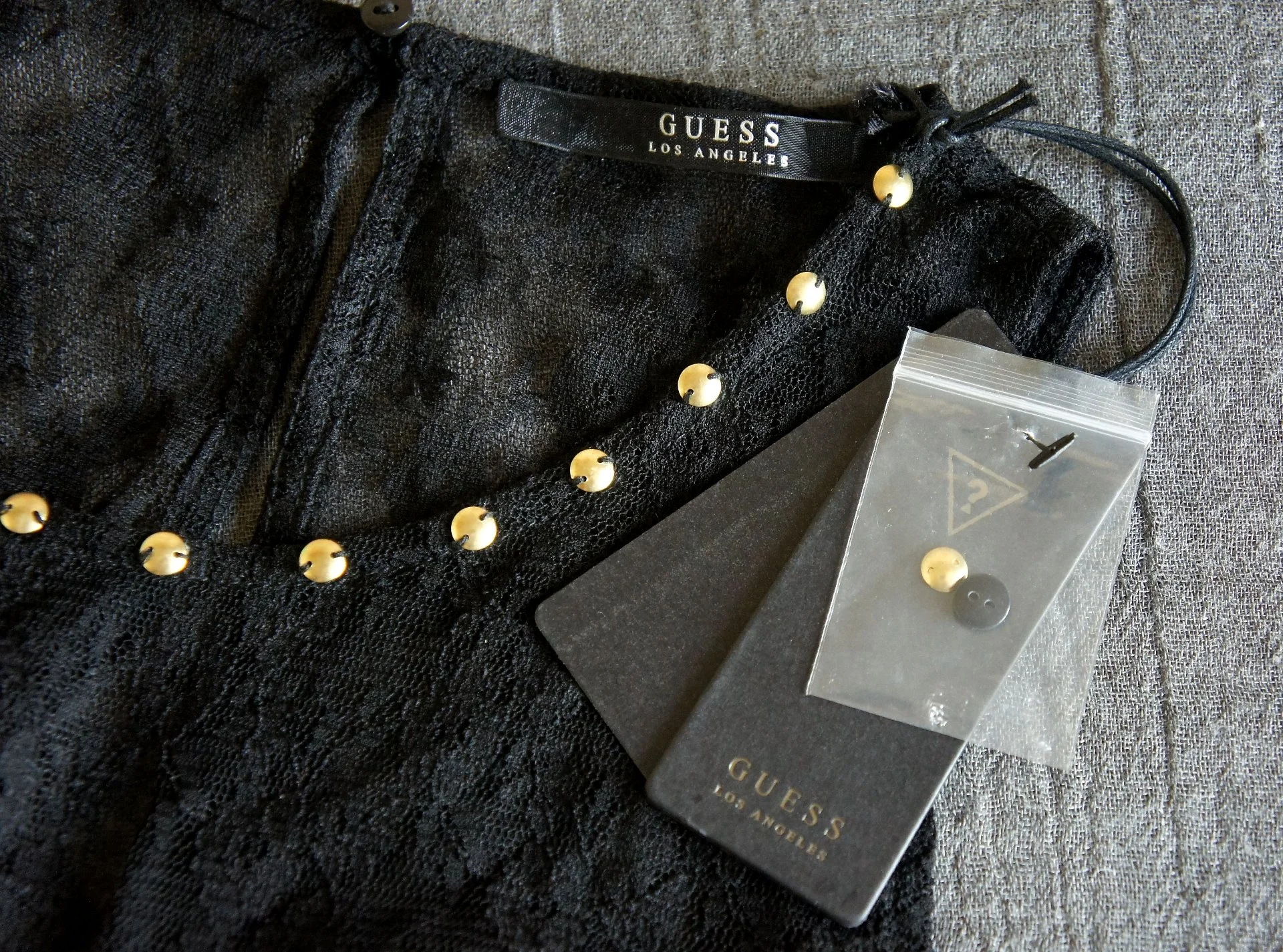 Новая блуза-Топ GUESS с кружевом, Строго Оригинал. - миниатюра 5