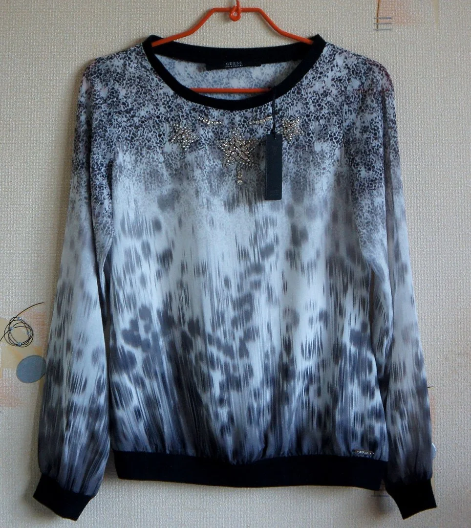 Новая Кофточка/Блуза GUESS со стразами, Строго Оригинал. - миниатюра 2