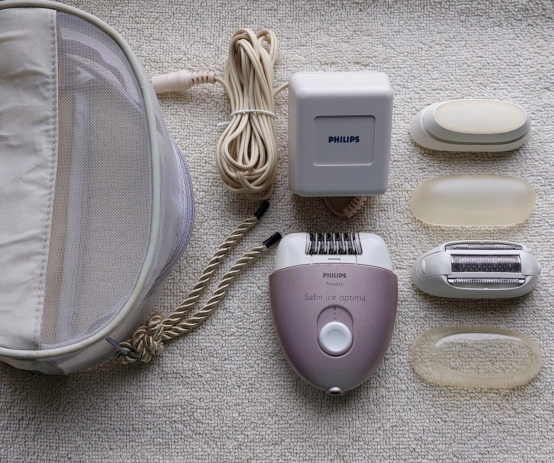 Эпилятор Philips с 3-мя насадками, Оригинал, Made in Austria - изображение 1