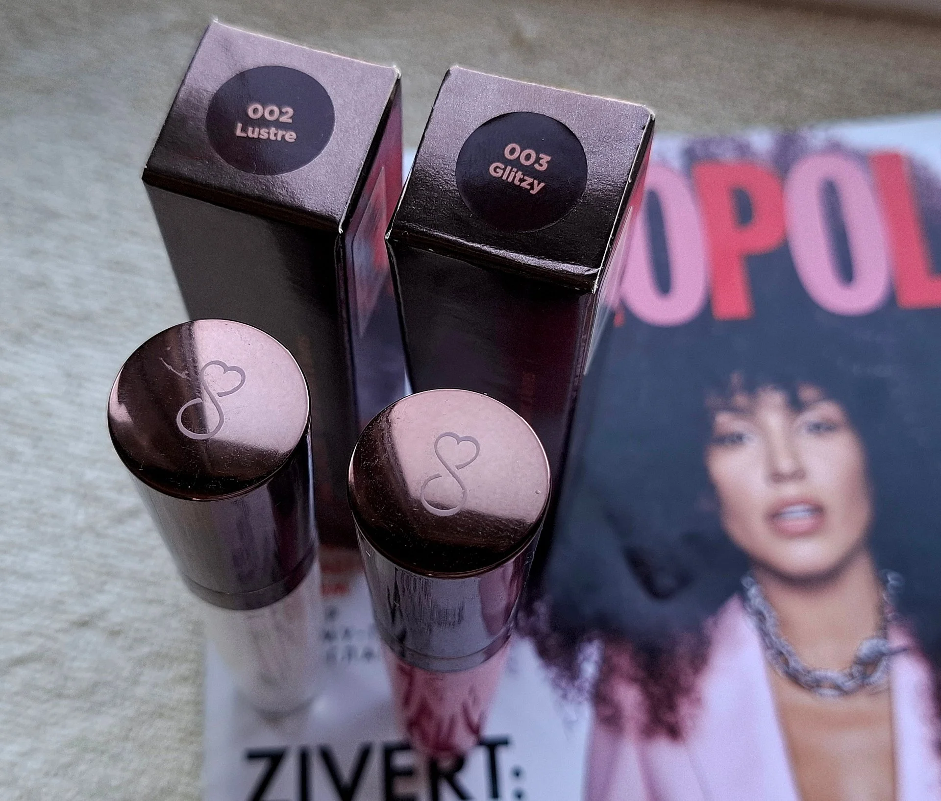 Новые Блески для губ с эффектом объёма COLORBAR Starlit Lipgloss, Италия, Оригинал - миниатюра 4