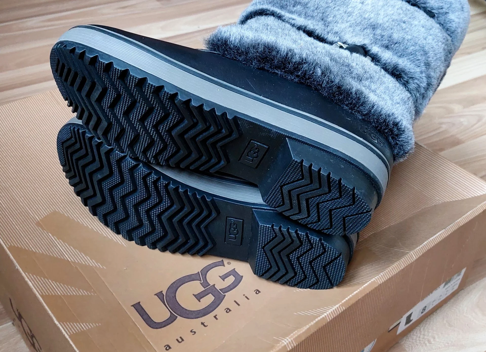 Новые Зимние Сапоги UGG AUSTRALIA Lilyan, Строго Оригинал. - миниатюра 8