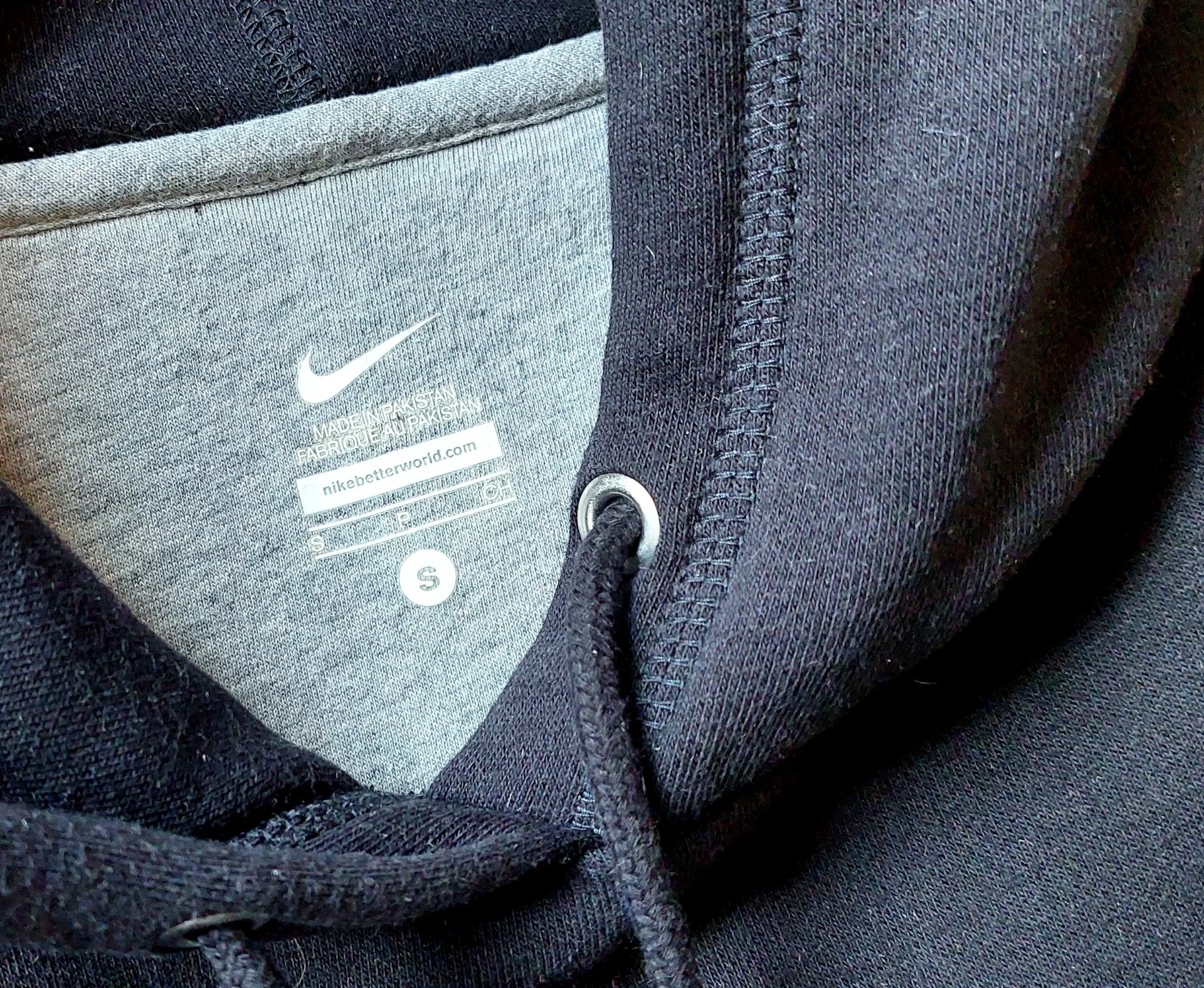 Худи от NIKE с капюшоном, Строго Оригинал. - миниатюра 2