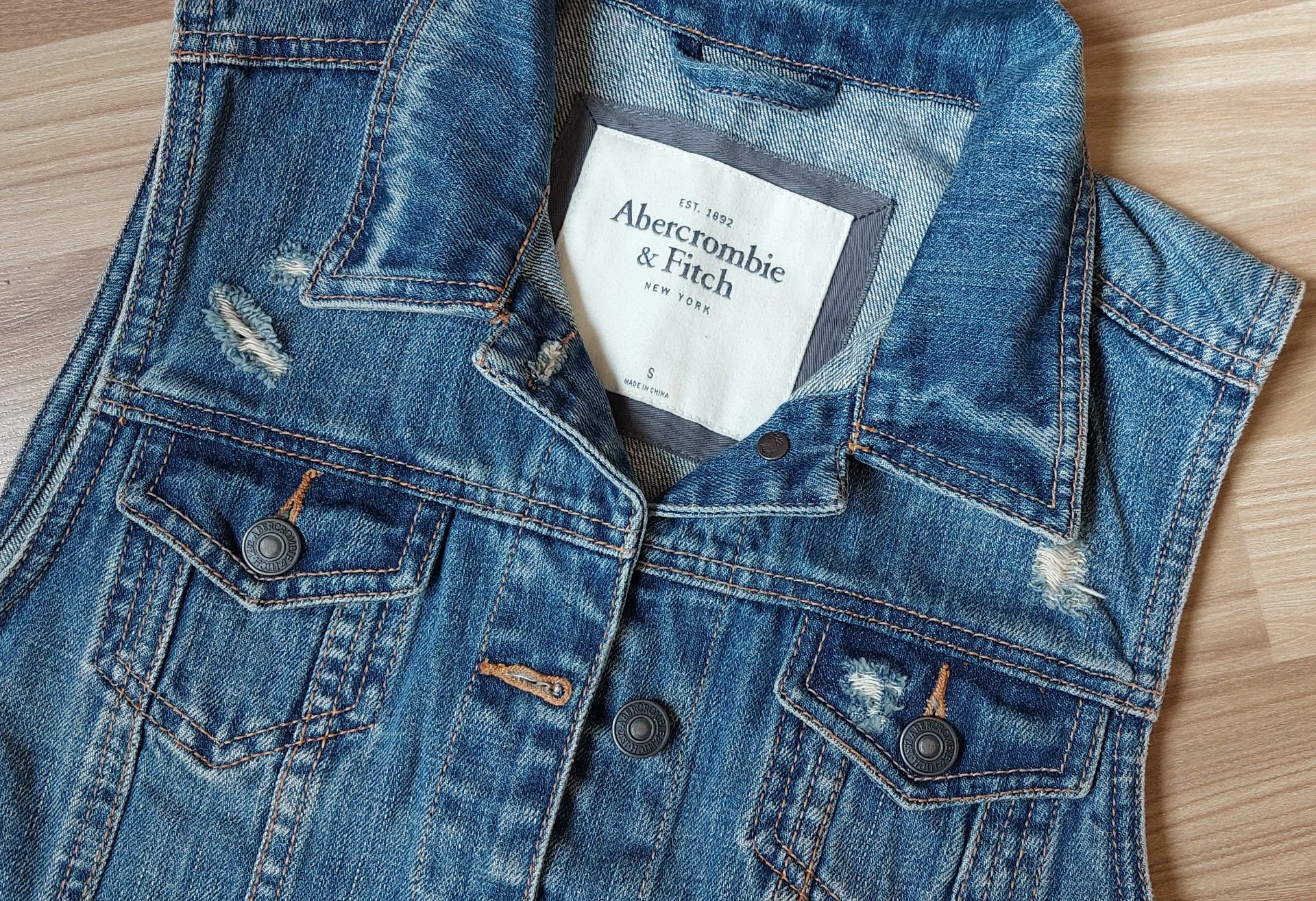 Джинсовка ABERCROMBIE & FITCH, Строго Оригинал, 100% хлопок. - миниатюра 4