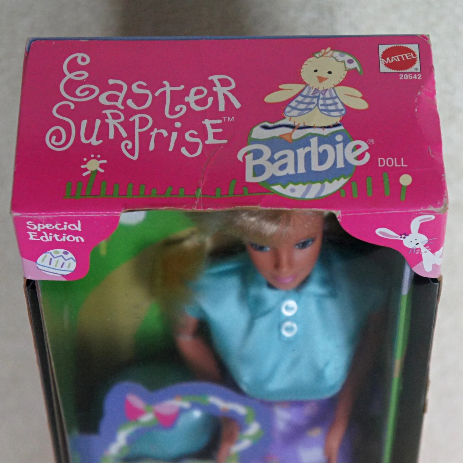 Коллекционная Кукла BARBIE Easter Surprise Special Edition, 1998 год - миниатюра 3