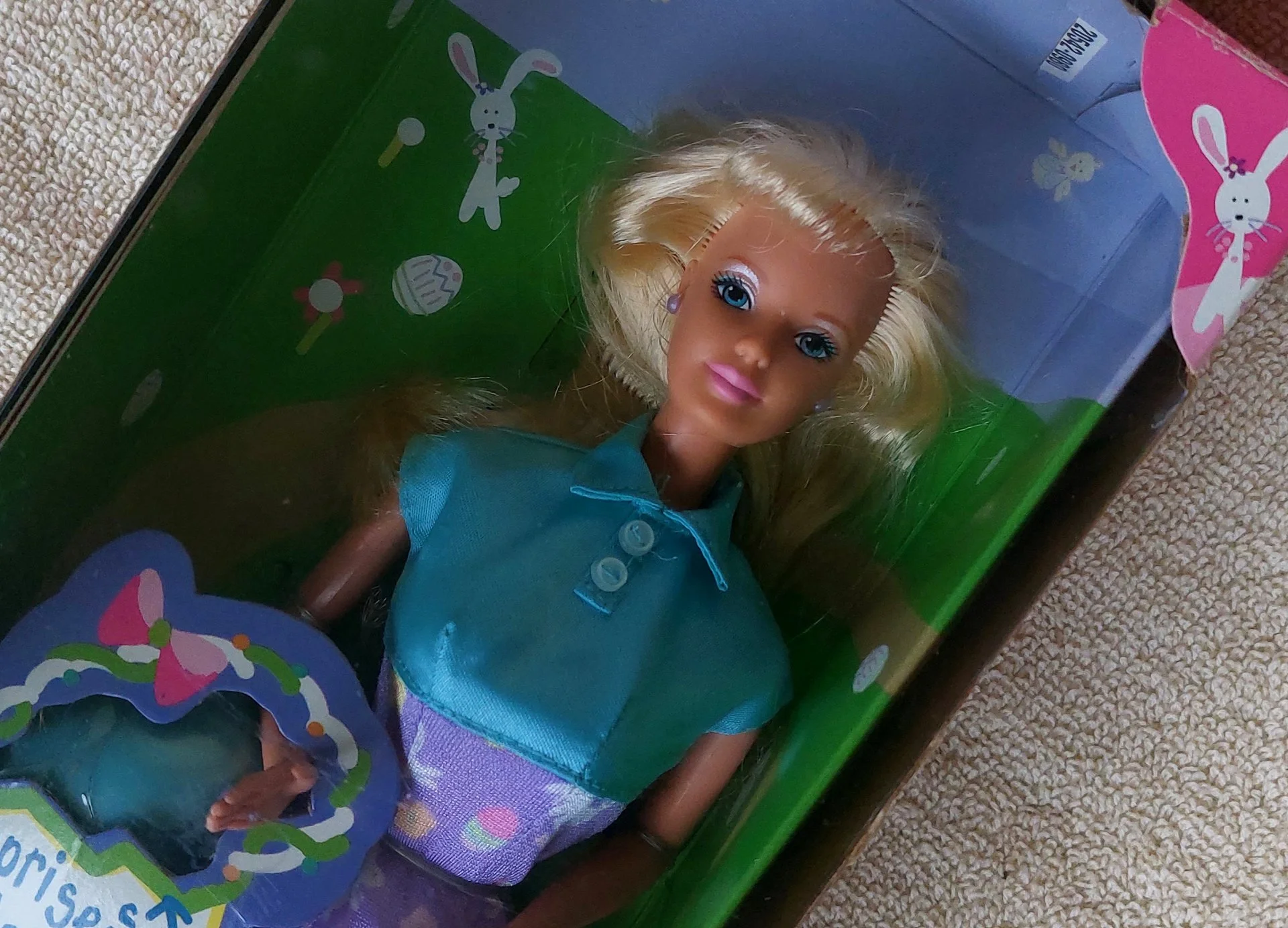 Коллекционная Кукла BARBIE Easter Surprise Special Edition, 1998 год - миниатюра 6