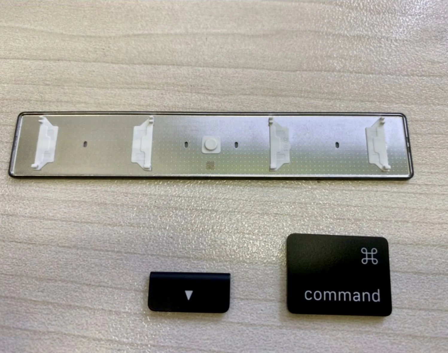 Клавиши, кнопки и каретки на новые MacBook, iMac - миниатюра 5