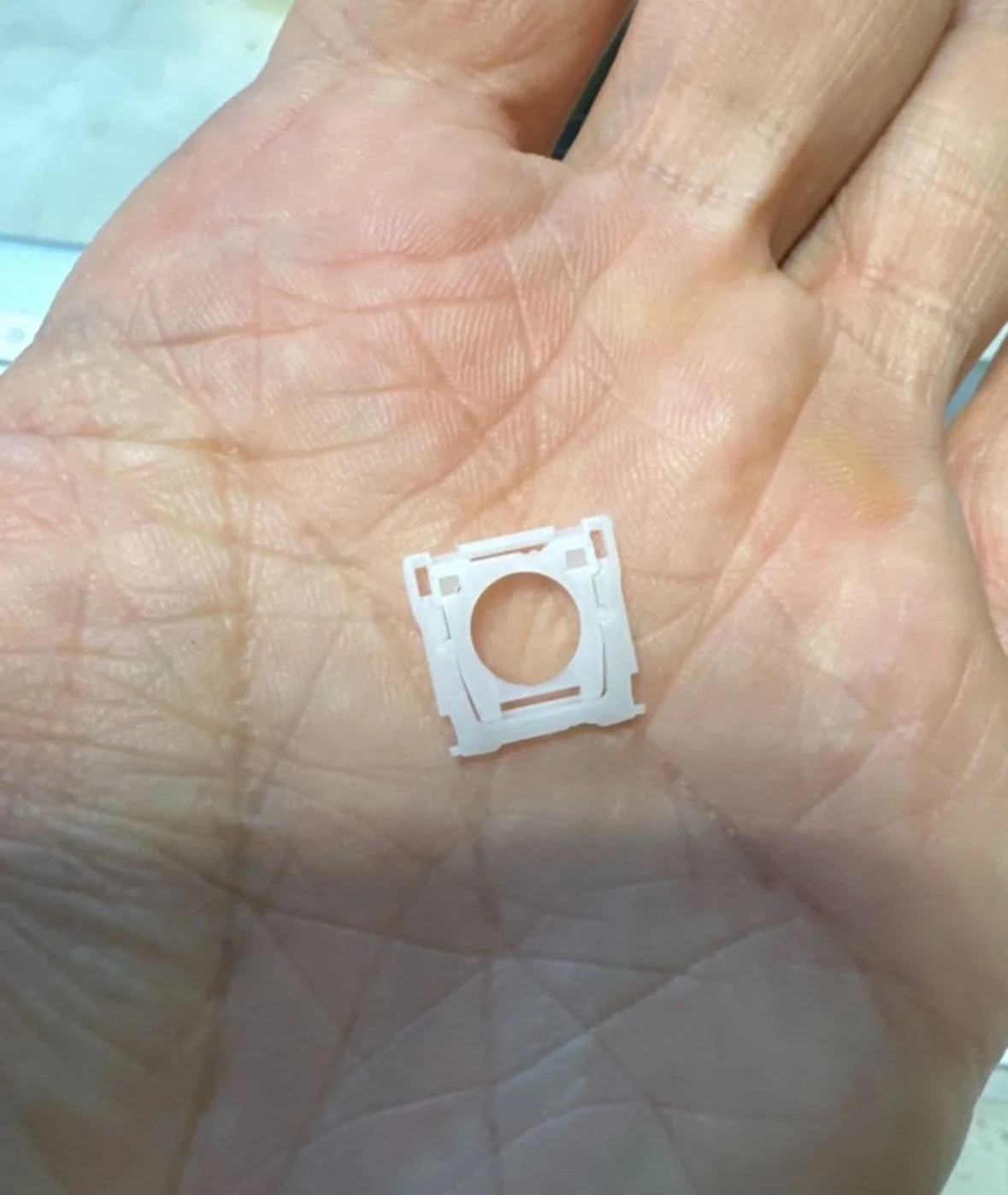 Клавиши и механизмы от новых клавиатур Apple A1314 - миниатюра 4
