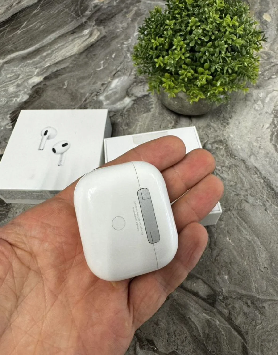 AirPods 3 A2897 кейс зарядный с чеком, коробкой - миниатюра 2