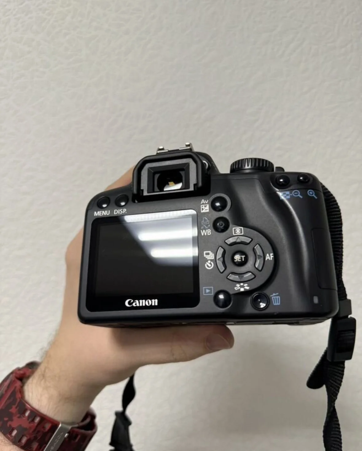 Фотоаппарат зеркалка canon EOS 1000D ресурс нового - миниатюра 3