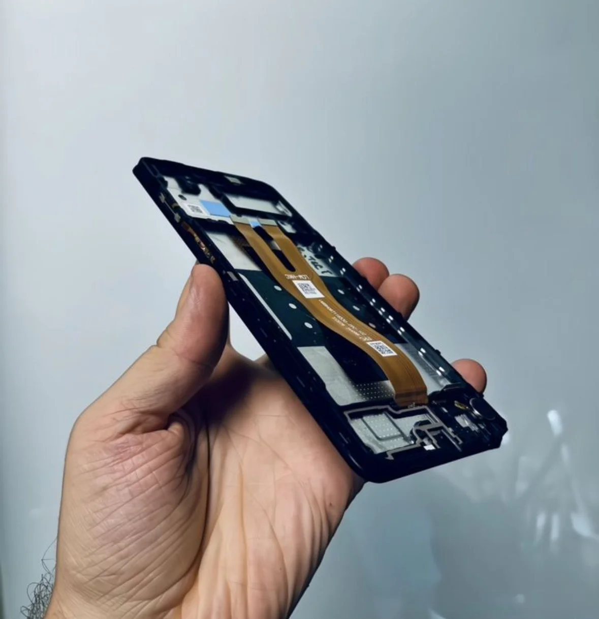 Рамки дисплеев и задние крышки на Samsung - миниатюра 3