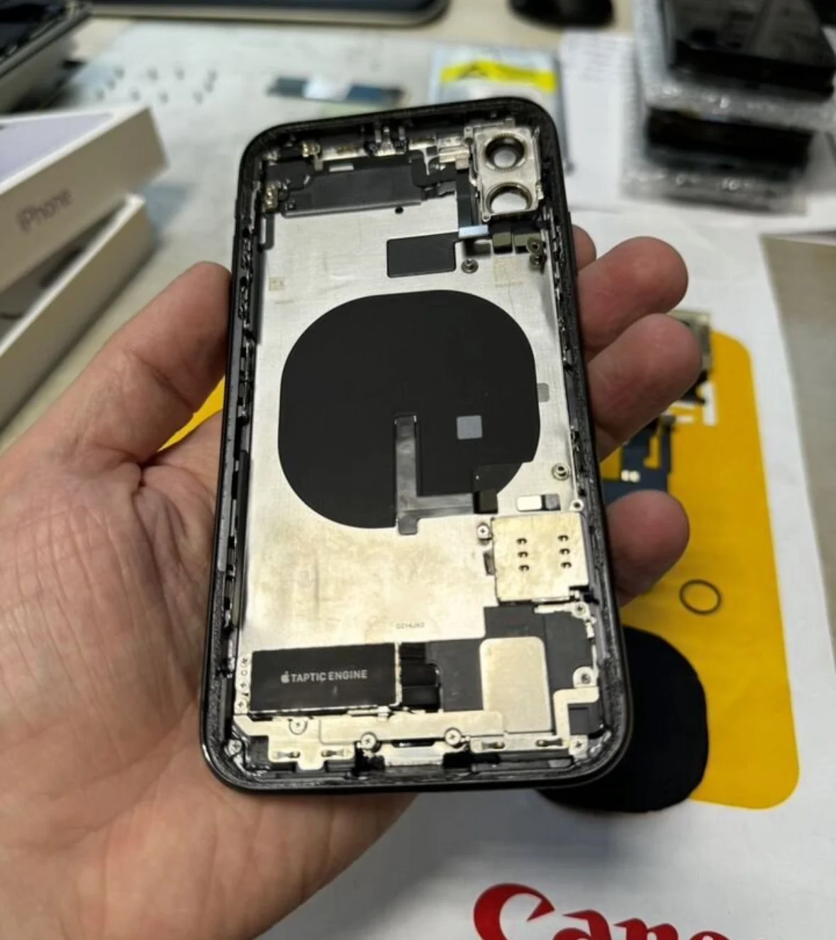 Телефон iPhone 11 запчасти, разборка, оригинал - миниатюра 7