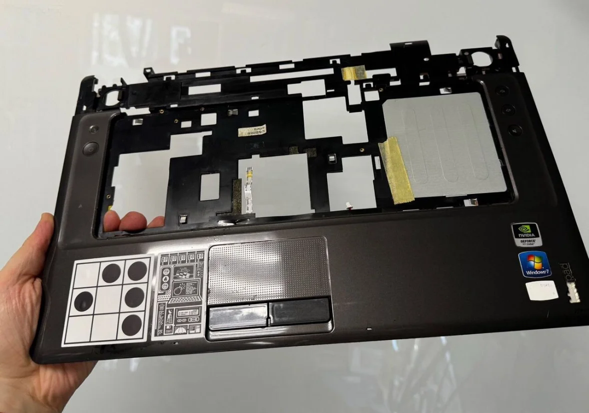 Lenovo Ideapad Y550P 20035 запчасти, разбор - миниатюра 4