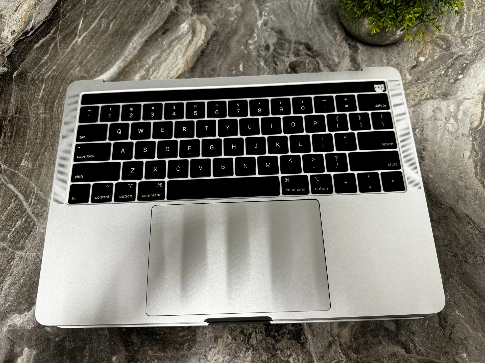 MacBook Pro 13 2018-2019 A1989 запчасти - миниатюра 6