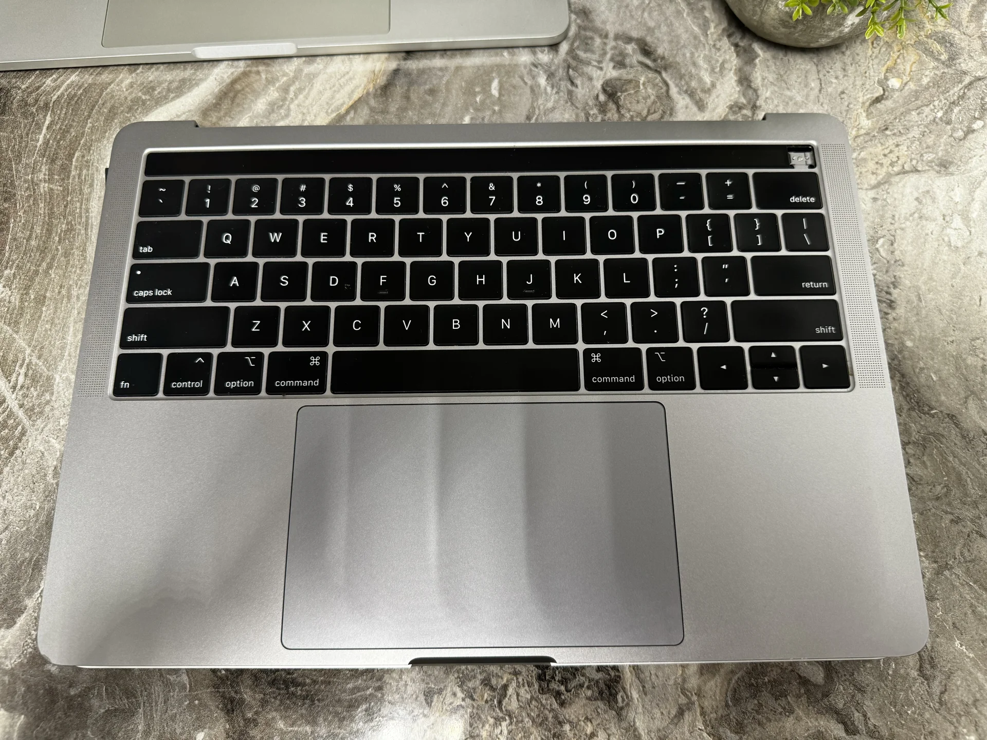 MacBook Pro 13 2018-2019 A1989 запчасти - миниатюра 9