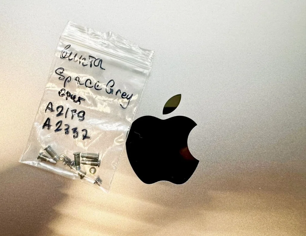 Винты звёздочка нижней крышки MacBook A2337 A2179 - миниатюра 2