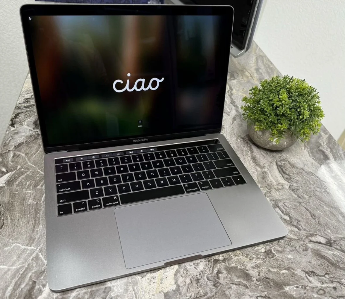 Запчасти на MacBook Pro 13 2019 TouchBar A2159 - миниатюра 2