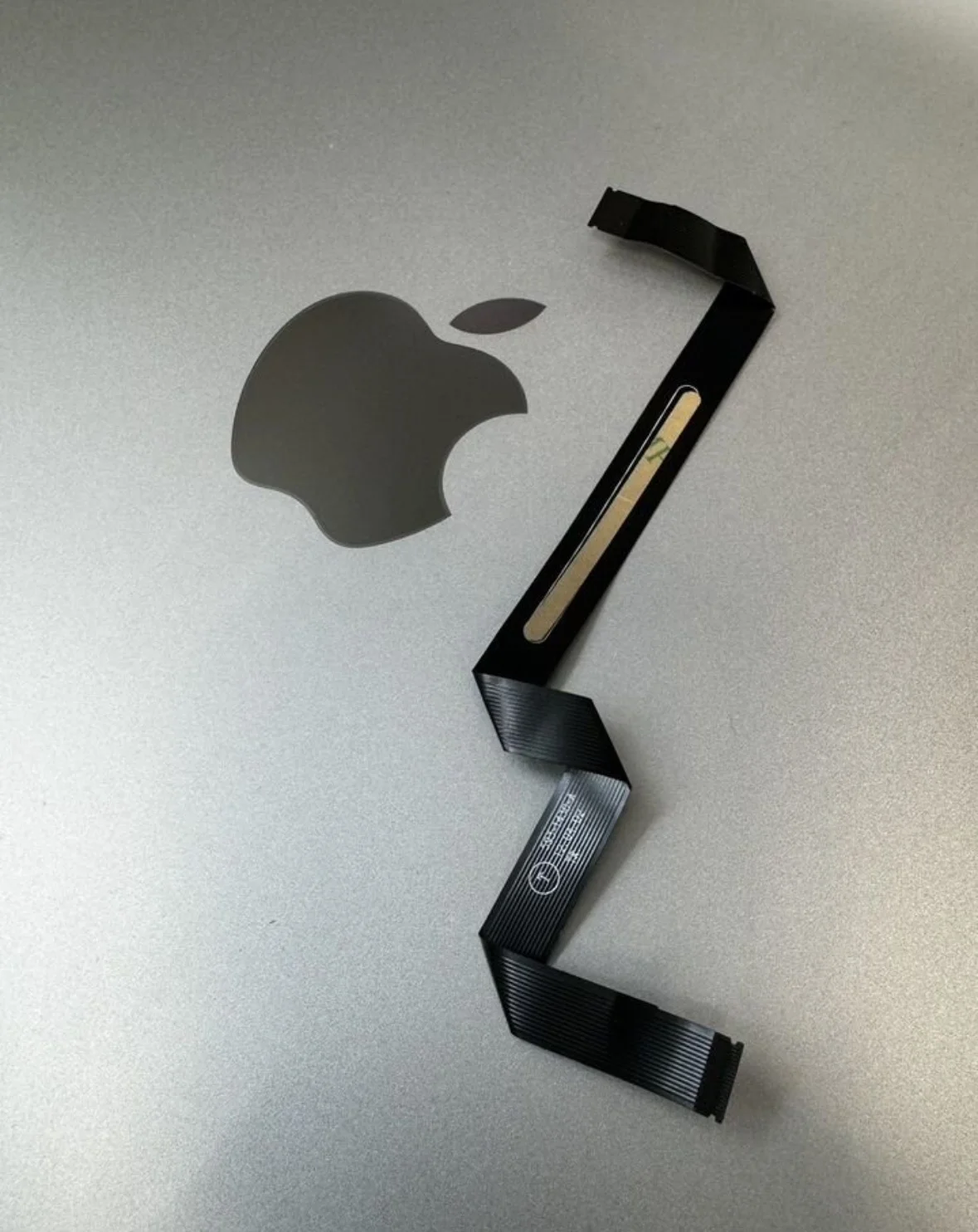 Шлейф тачпада MacBook Air 11 A1370 2011-2012 - миниатюра 4