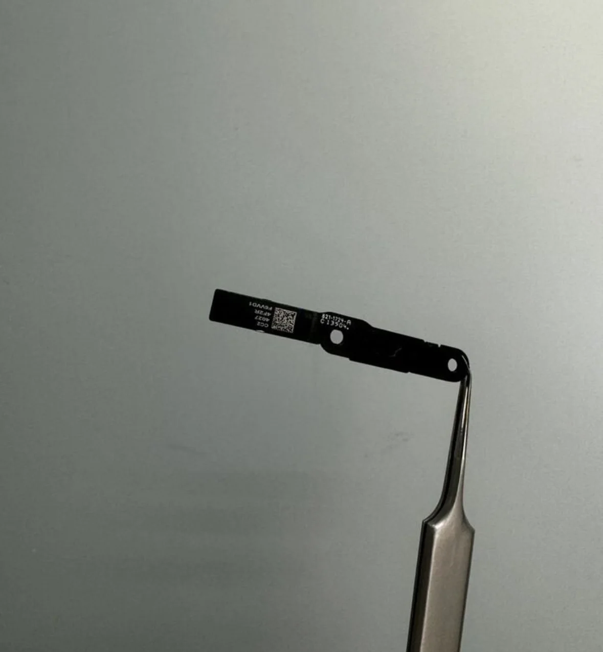 Macbook Pro A1398 A1502 2013-2015 камера iSight - миниатюра 3