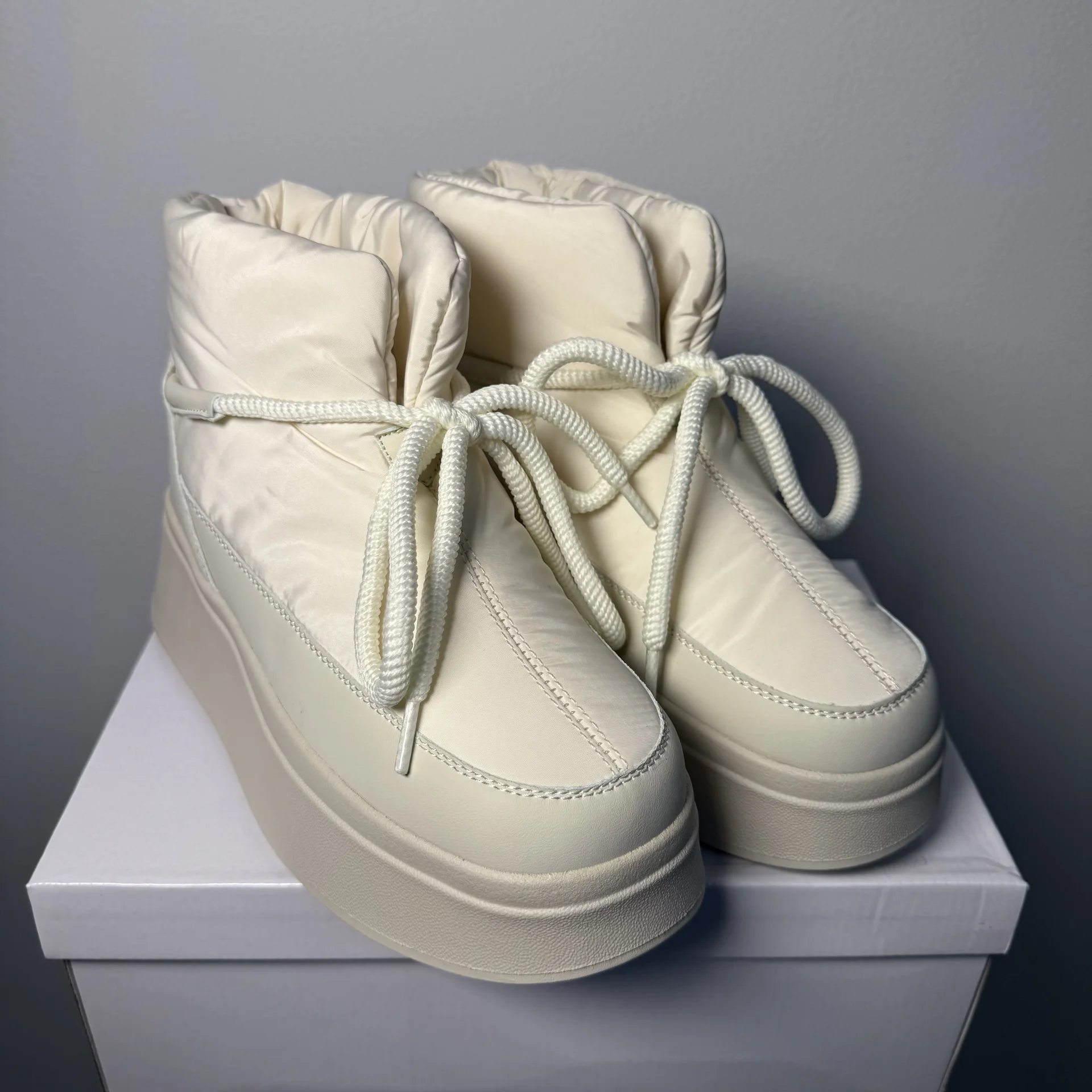 Новые женские ботинки, размеры 36-41 - изображение 1