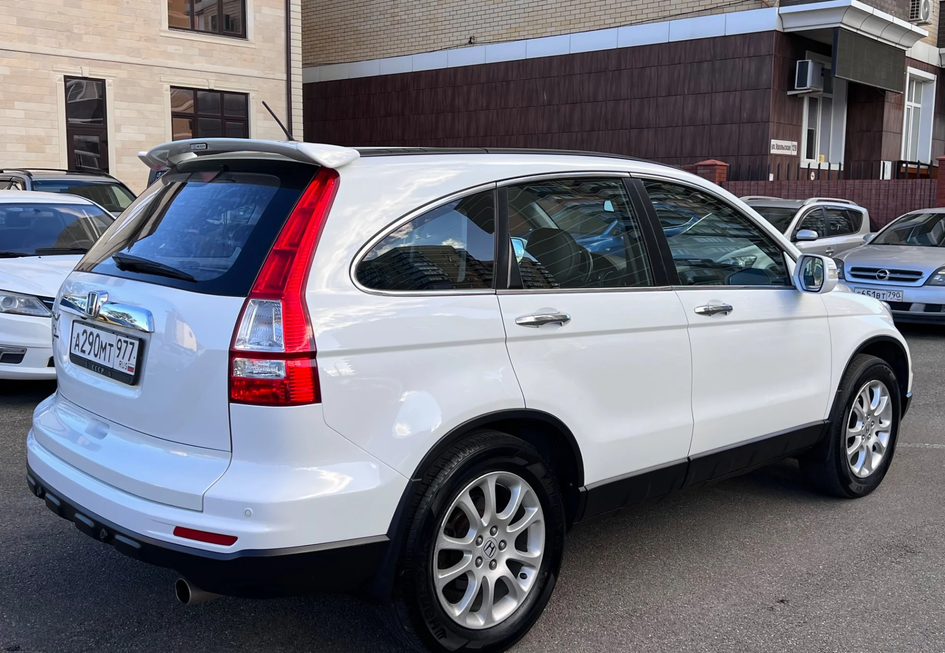 Автомобиль Honda CRV - миниатюра 4