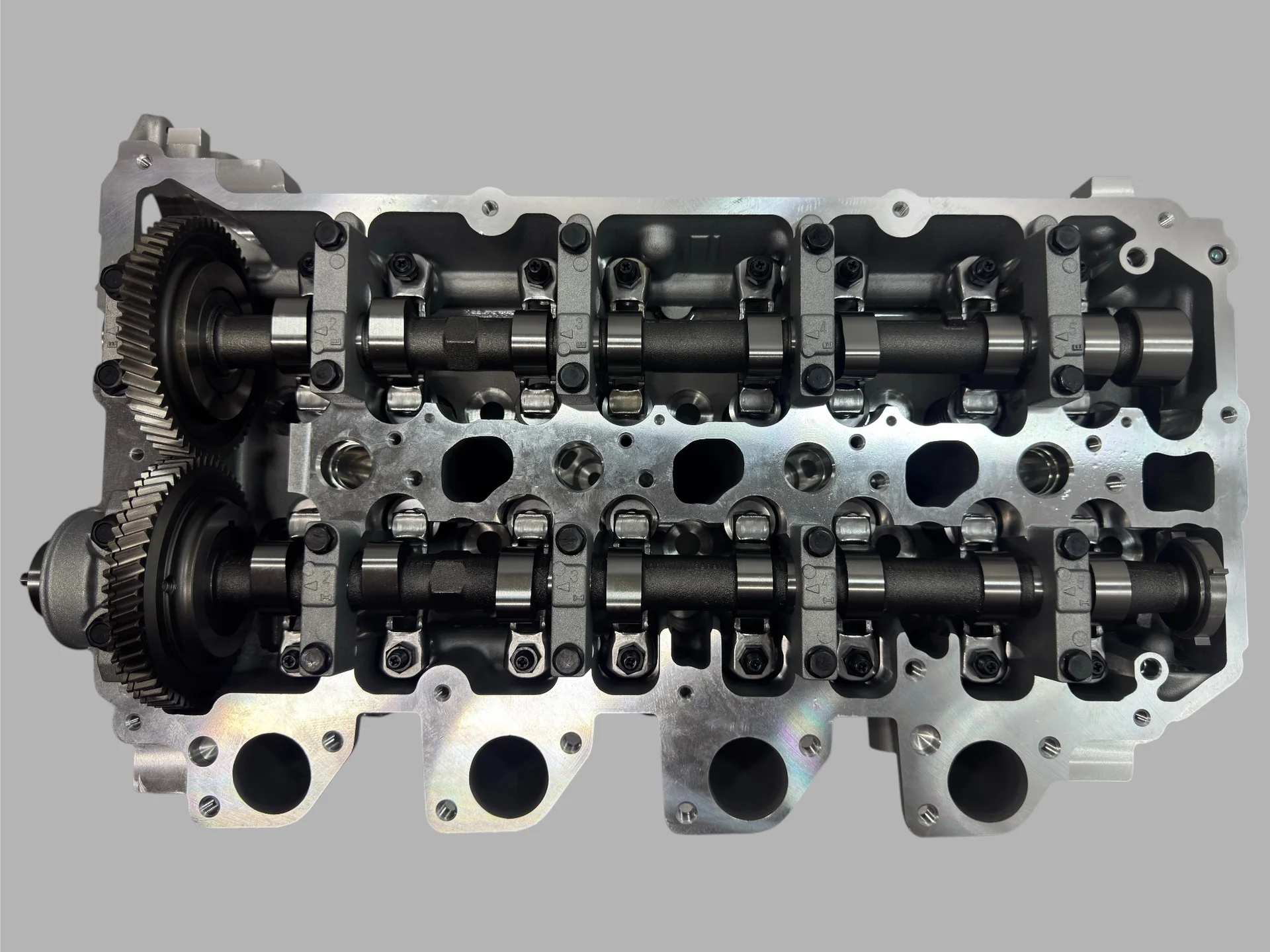 Головка блока цилиндров 4D56U в сборе Mitsubishi L200 Pajero 1005A560 1005B453 - миниатюра 3